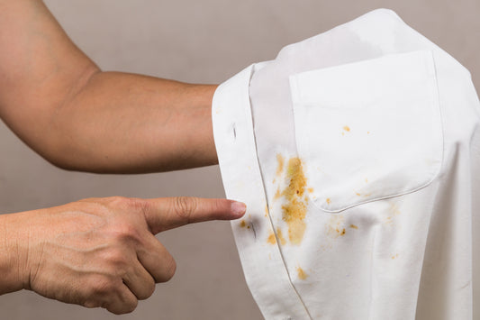 How to Remove Stain from White Clothes