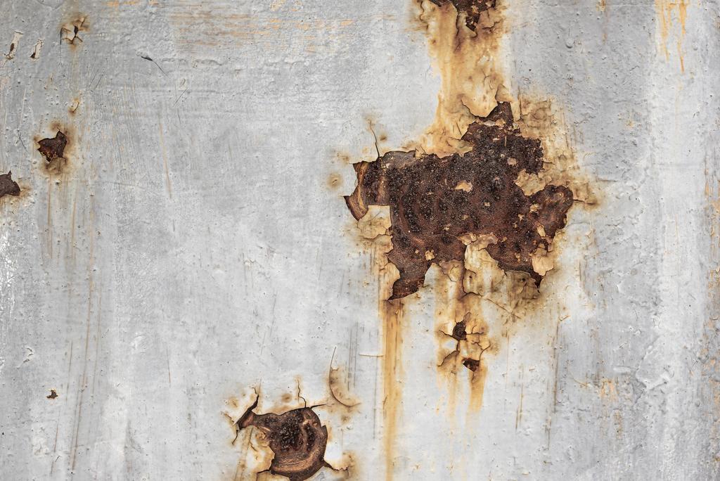 How to Remove Rust Stains From Clothes and Carpet Easily